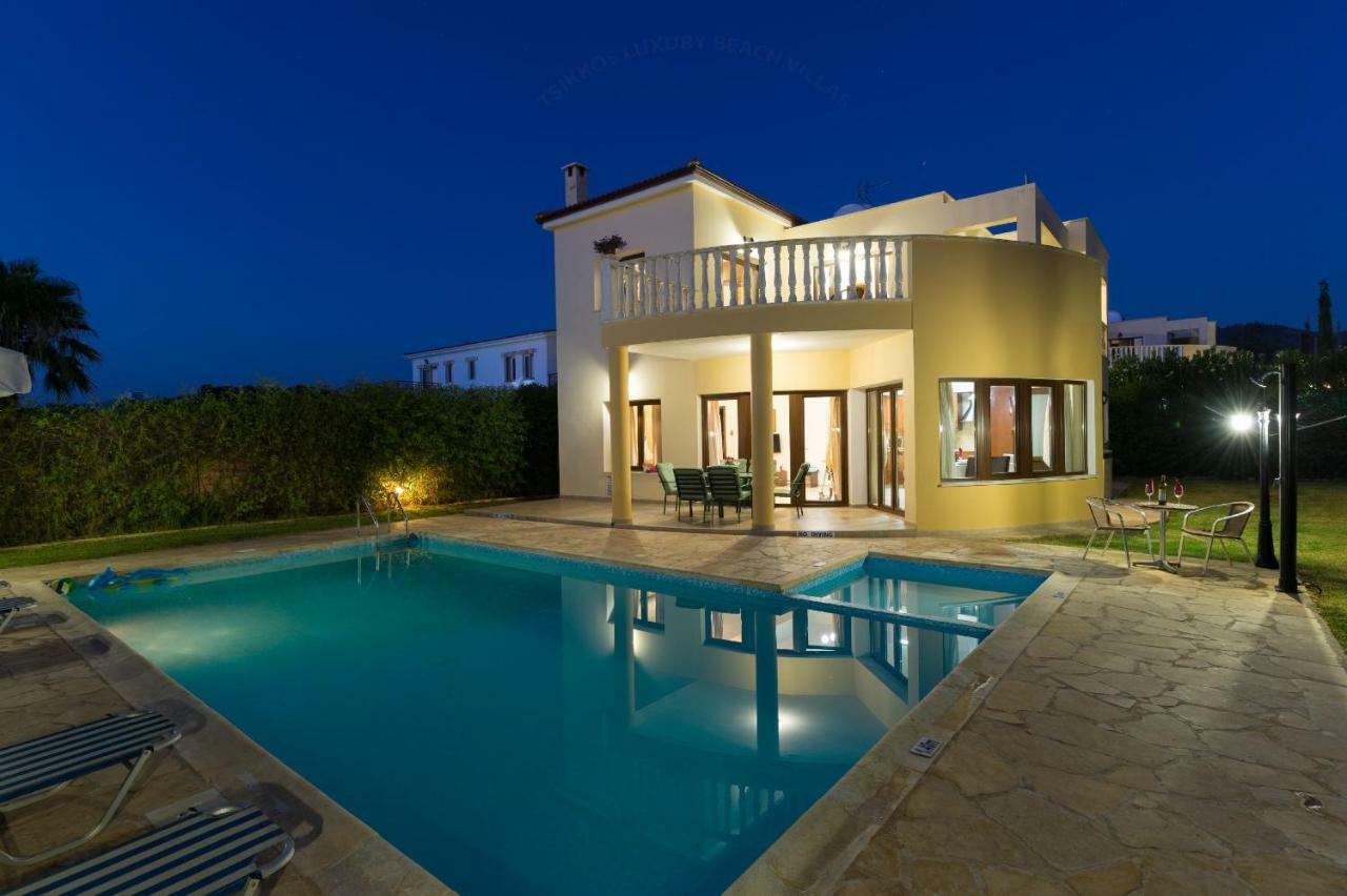 Villa Tsikkos Tria Polis Exterior foto